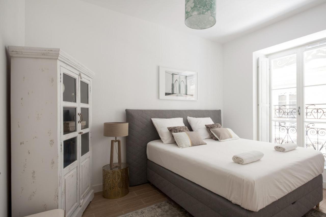 Appartement Des Lorettes - Welkeys Marseille Bagian luar foto